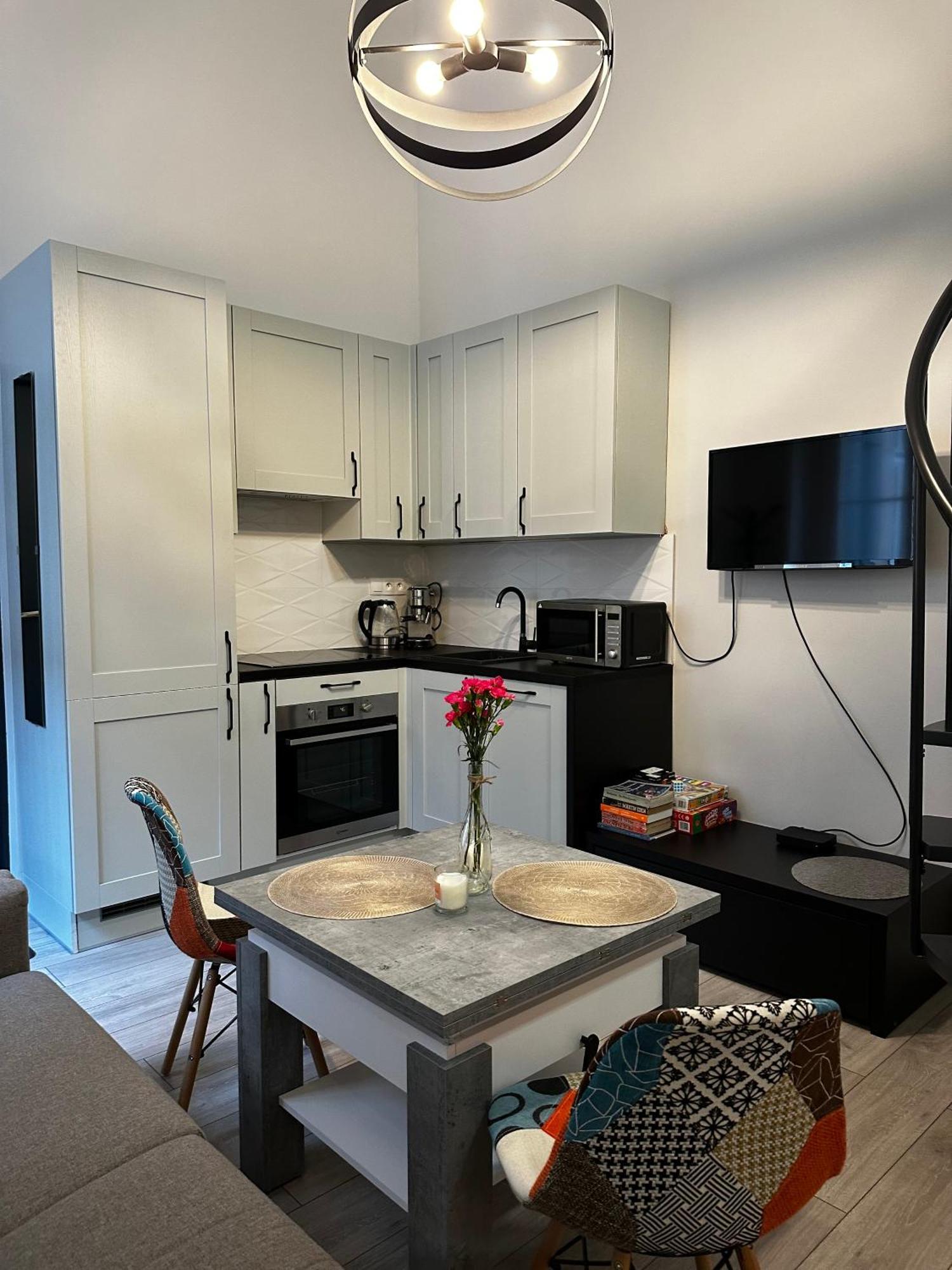 Miniapartament Jelonka Jelení Hora Exteriér fotografie